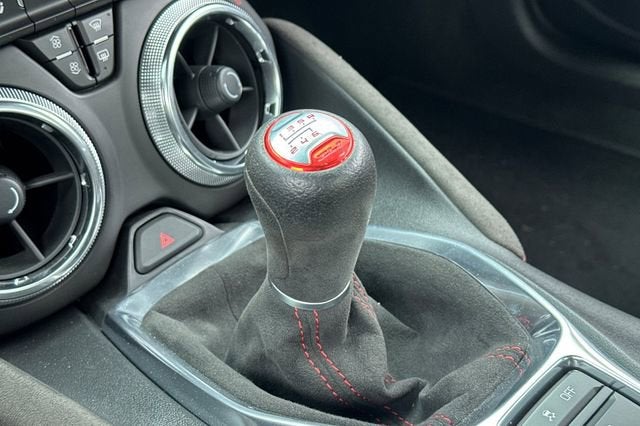 2018 Chevrolet Camaro 2dr Coupe ZL1