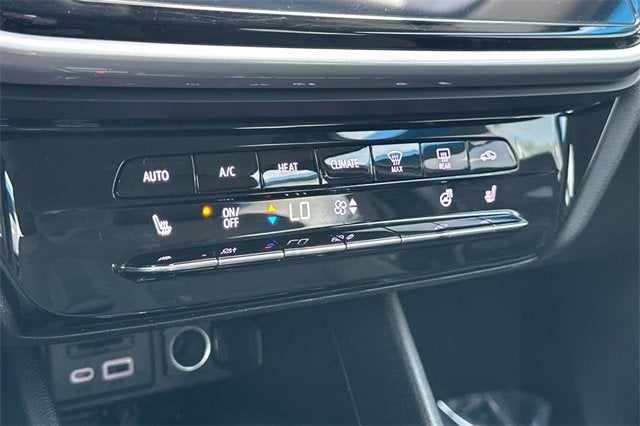 2022 Chevrolet Bolt EUV FWD 4dr LT