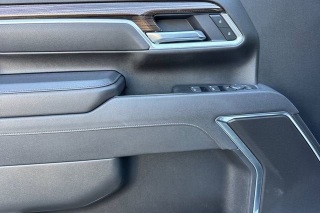 2025 Chevrolet Silverado 2500 HD Crew Cab Standard Box 4-Wheel Drive LT