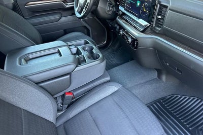 2025 Chevrolet Silverado 2500 HD Crew Cab Standard Box 4-Wheel Drive LT