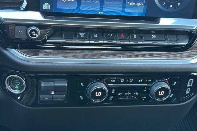 2025 Chevrolet Silverado 2500 HD Crew Cab Standard Box 4-Wheel Drive LT