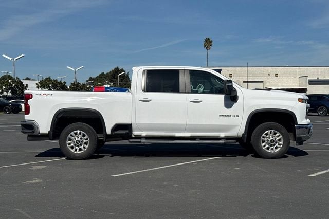 2025 Chevrolet Silverado 2500 HD Crew Cab Standard Box 4-Wheel Drive LT