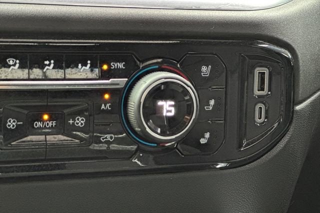 2024 Chevrolet Silverado 2500 HD Crew Cab Standard Box 4-Wheel Drive LTZ