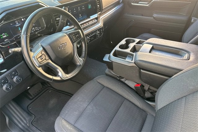 2023 Chevrolet Silverado 1500 Crew Cab Short Box 4-Wheel Drive RST