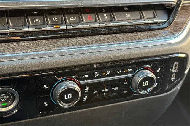 2023 Chevrolet Silverado 1500 Crew Cab Short Box 4-Wheel Drive RST