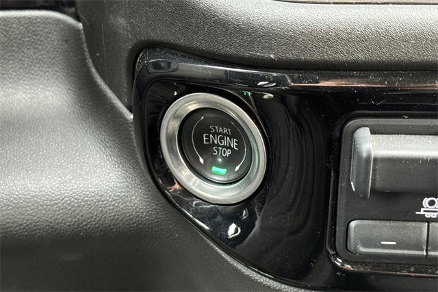 2025 Chevrolet Silverado 1500 Crew Cab Short Box 4-Wheel Drive LT 1LT