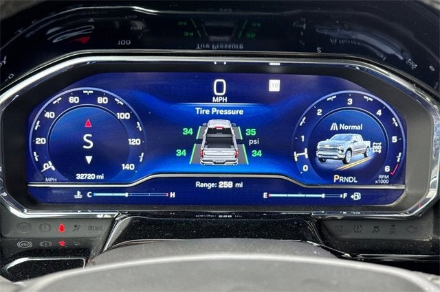 2025 Chevrolet Silverado 1500 Crew Cab Short Box 4-Wheel Drive LT 1LT