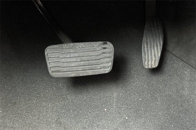 2025 Chevrolet Silverado 1500 Crew Cab Short Box 4-Wheel Drive LT 1LT