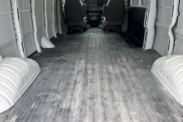2023 Chevrolet Express Cargo 2500 2500 Extended Wheelbase Rear-Wheel Drive