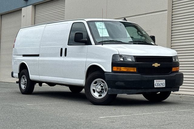 2023 Chevrolet Express Cargo 2500 2500 Extended Wheelbase Rear-Wheel Drive