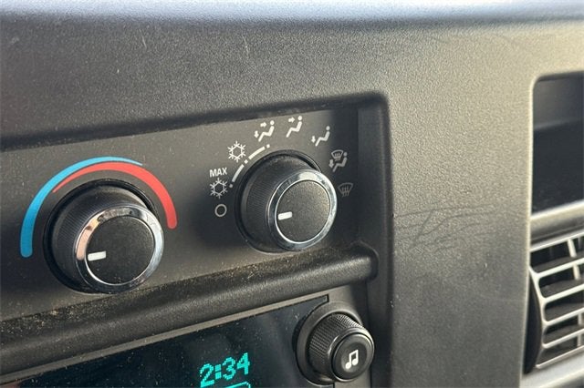 2023 Chevrolet Express Cargo 2500 2500 Extended Wheelbase Rear-Wheel Drive