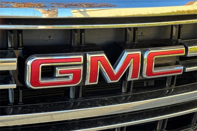 2023 GMC Yukon 2WD 4dr SLT