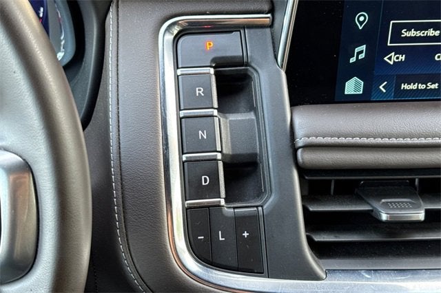 2024 Chevrolet Suburban 4WD LT