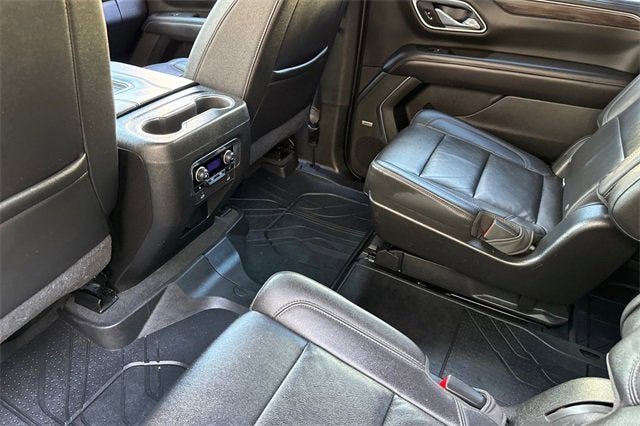 2021 Chevrolet Suburban 4WD LT