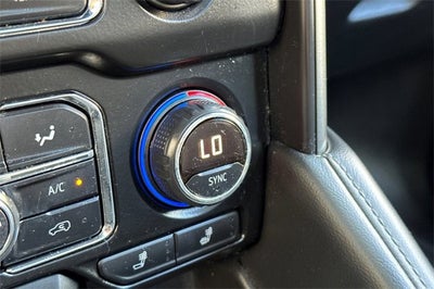 2021 Chevrolet Suburban 4WD LT