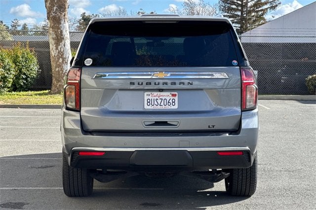 2021 Chevrolet Suburban 4WD LT