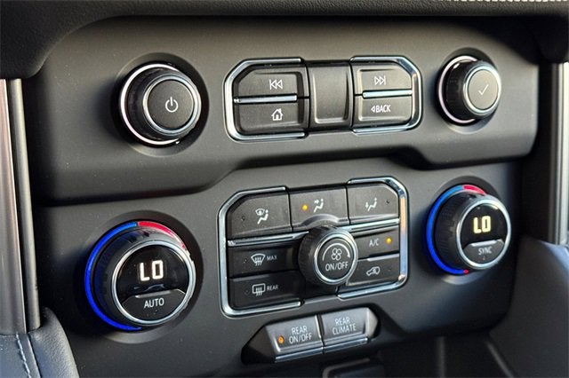 2024 Chevrolet Tahoe 4WD LS