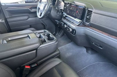 2025 GMC Sierra 1500 Crew Cab Short Box 2-Wheel Drive SLT