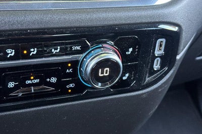 2025 GMC Sierra 1500 Crew Cab Short Box 2-Wheel Drive SLT