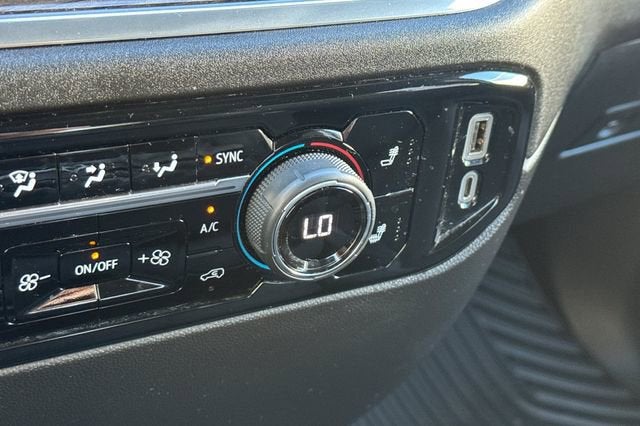 2025 Chevrolet Silverado 2500 HD Crew Cab Standard Box 4-Wheel Drive LT