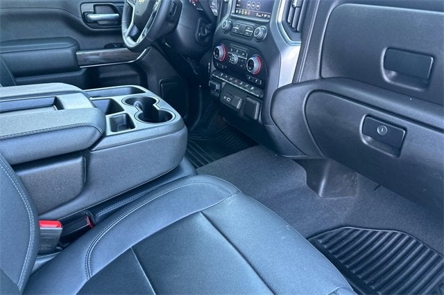 2022 Chevrolet Silverado 2500 HD Crew Cab Standard Box 4-Wheel Drive LTZ