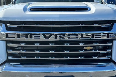 2022 Chevrolet Silverado 2500 HD Crew Cab Standard Box 4-Wheel Drive LTZ