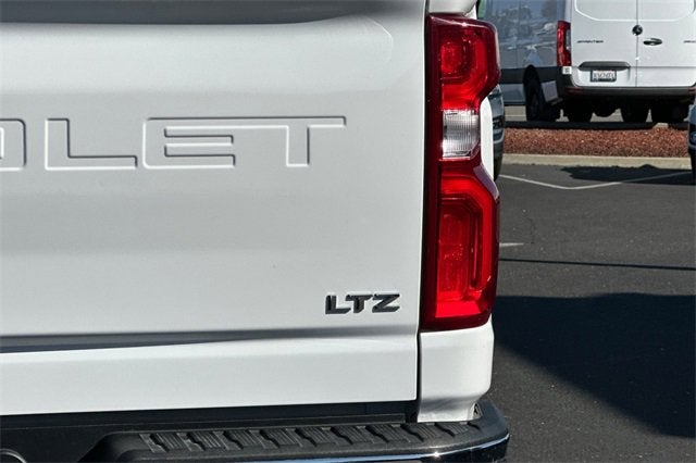 2022 Chevrolet Silverado 2500 HD Crew Cab Standard Box 4-Wheel Drive LTZ