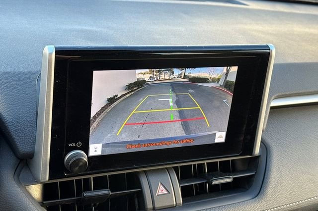 2024 Toyota RAV4 LE AWD (Natl)