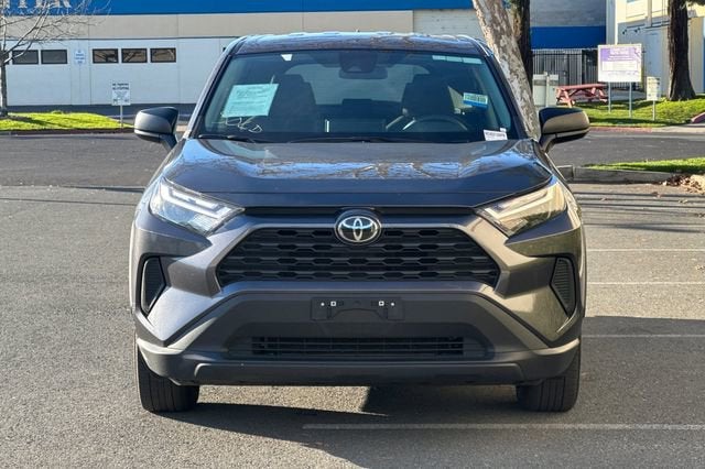 2024 Toyota RAV4 LE AWD (Natl)