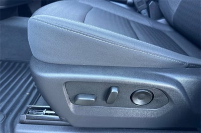 2025 Chevrolet Silverado 1500 Crew Cab Short Box 4-Wheel Drive Custom