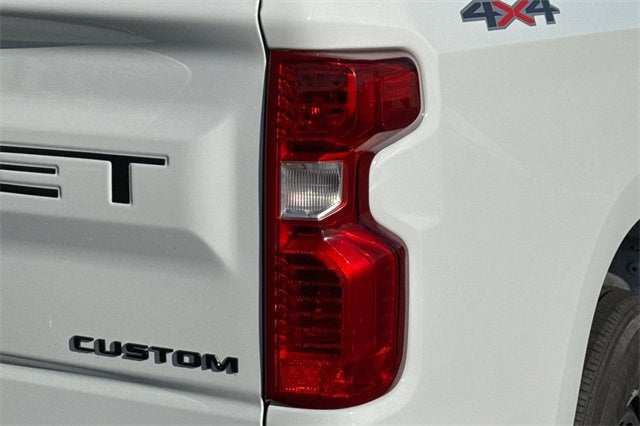 2025 Chevrolet Silverado 1500 Crew Cab Short Box 4-Wheel Drive Custom