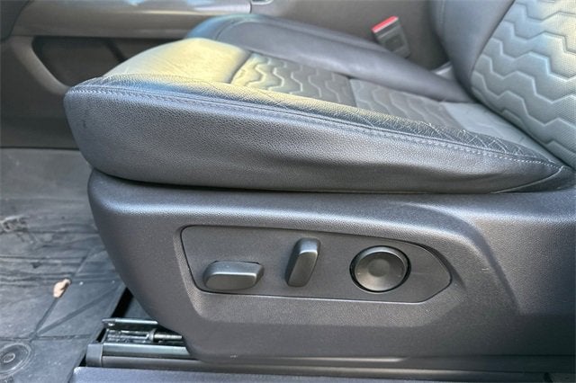 2024 Chevrolet Silverado 1500 Crew Cab Short Box 4-Wheel Drive ZR2