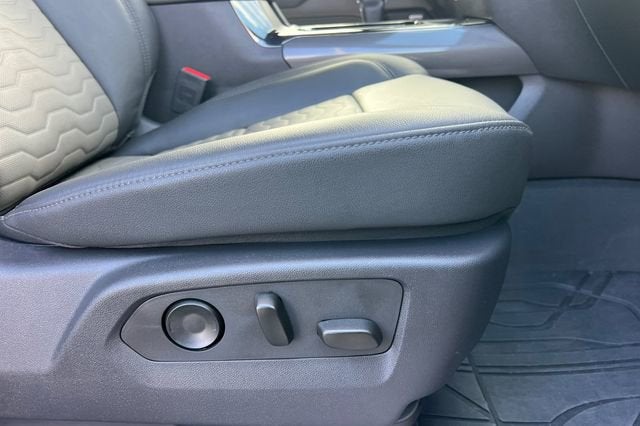 2024 Chevrolet Silverado 1500 Crew Cab Short Box 4-Wheel Drive ZR2