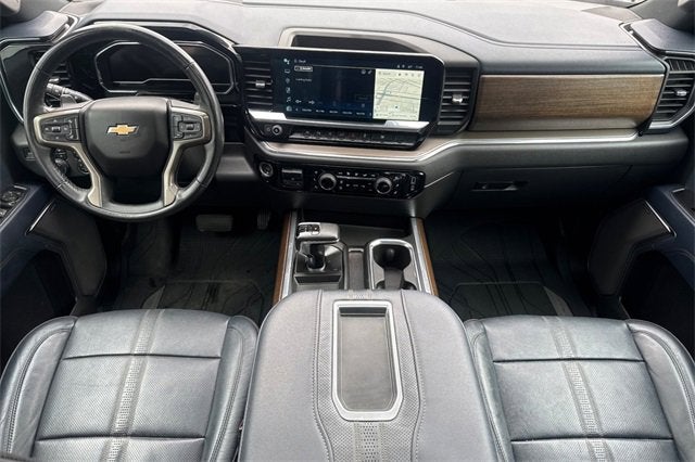 2022 Chevrolet Silverado 1500 Crew Cab Standard Box 4-Wheel Drive High Country