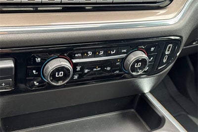 2022 Chevrolet Silverado 1500 Crew Cab Standard Box 4-Wheel Drive High Country