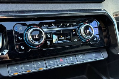 2022 GMC Sierra 1500 Crew Cab Short Box 4-Wheel Drive AT4