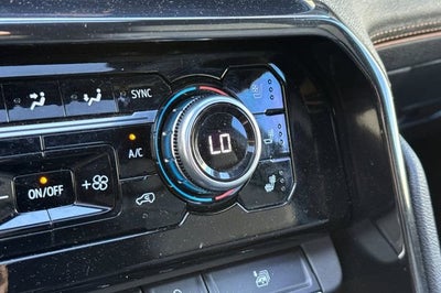 2022 GMC Sierra 1500 Crew Cab Short Box 4-Wheel Drive AT4