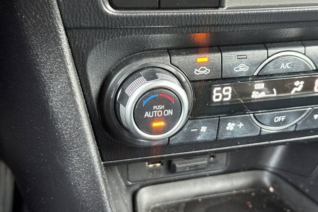2018 Mazda Mazda3 Hatchback Touring Auto