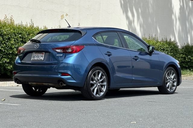 2018 Mazda Mazda3 Hatchback Touring Auto