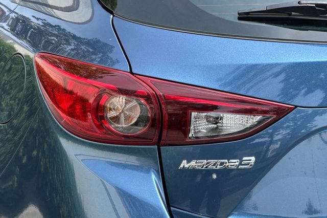 2018 Mazda Mazda3 Hatchback Touring Auto