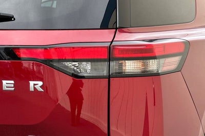 2024 Nissan Pathfinder SL 2WD