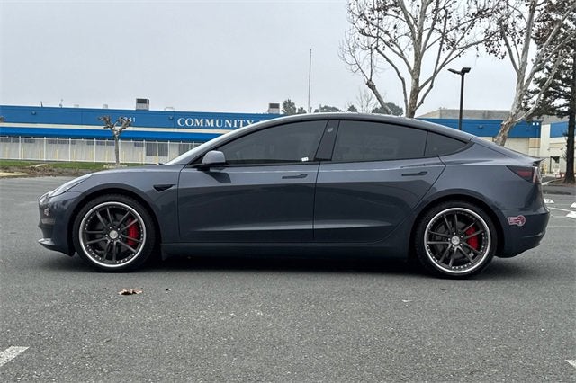 2022 Tesla Model 3 Performance AWD