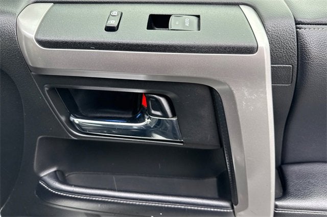 2019 Toyota 4Runner SR5 4WD (GS)