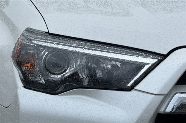 2019 Toyota 4Runner SR5 4WD (GS)