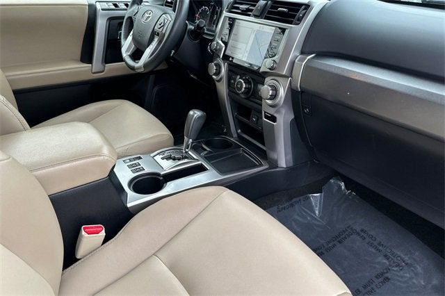 2022 Toyota 4Runner SR5 Premium 2WD (Natl)