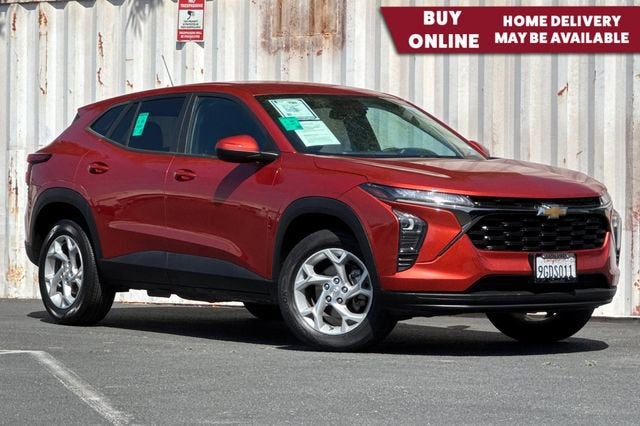 2024 Chevrolet Trax LS's photo