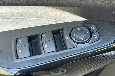 2025 Chevrolet Trax FWD 4dr LT