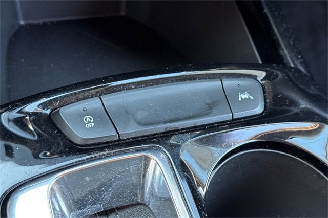 2025 Chevrolet Trax FWD 4dr LT