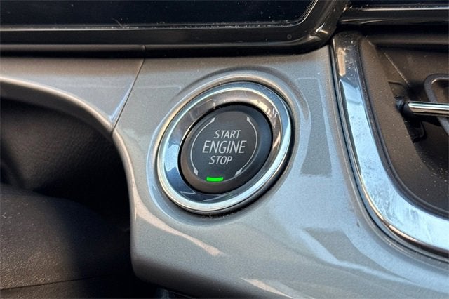 2025 Chevrolet Trax FWD 4dr LT