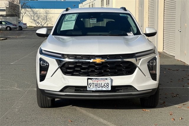 2025 Chevrolet Trax FWD 4dr LT